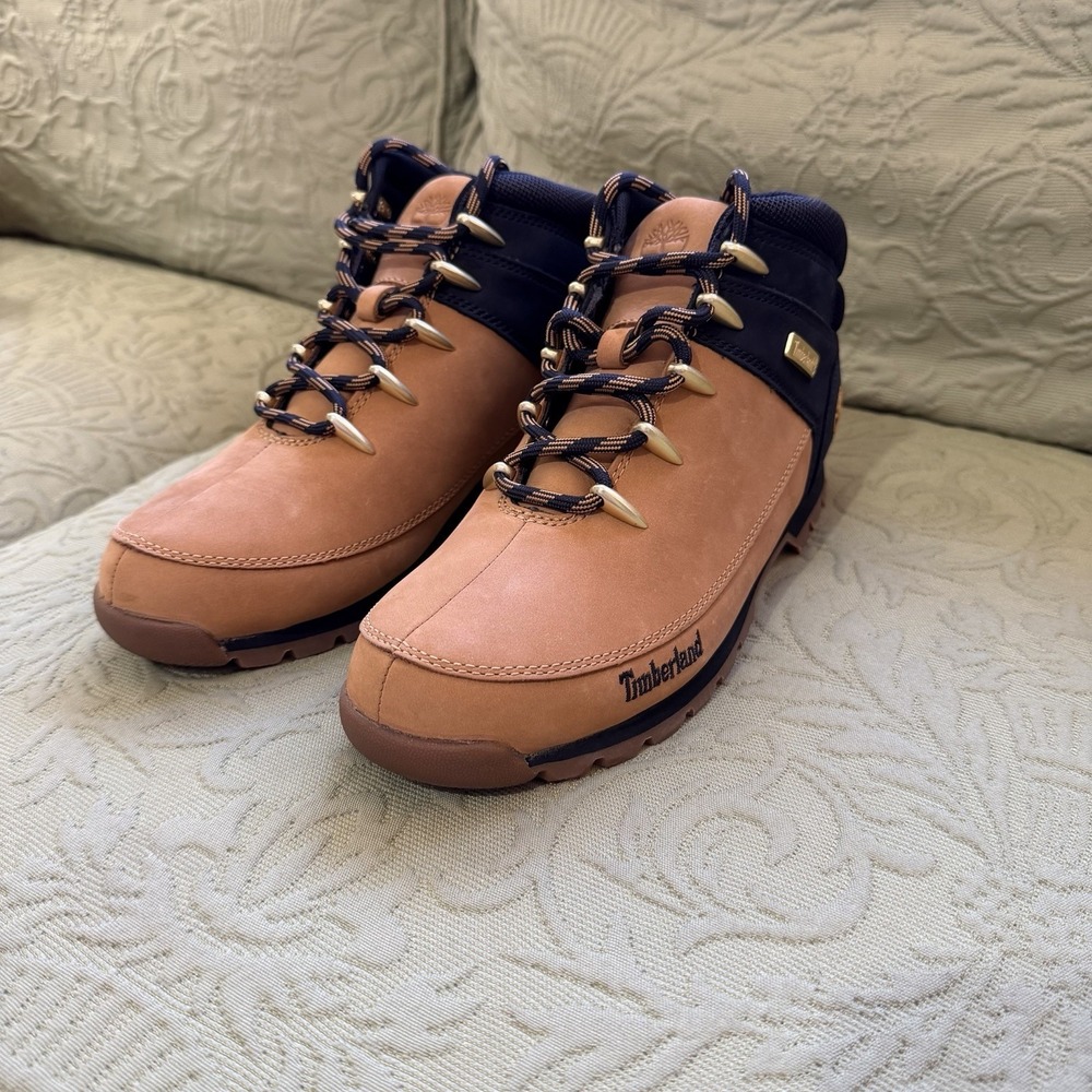 Timberland Euro Hiker Boots Mens 8.5 Wheat Black Leather Gold Hardware Mid Top - Picture 3 of 9